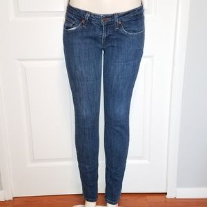 Too super low Levi's jeans